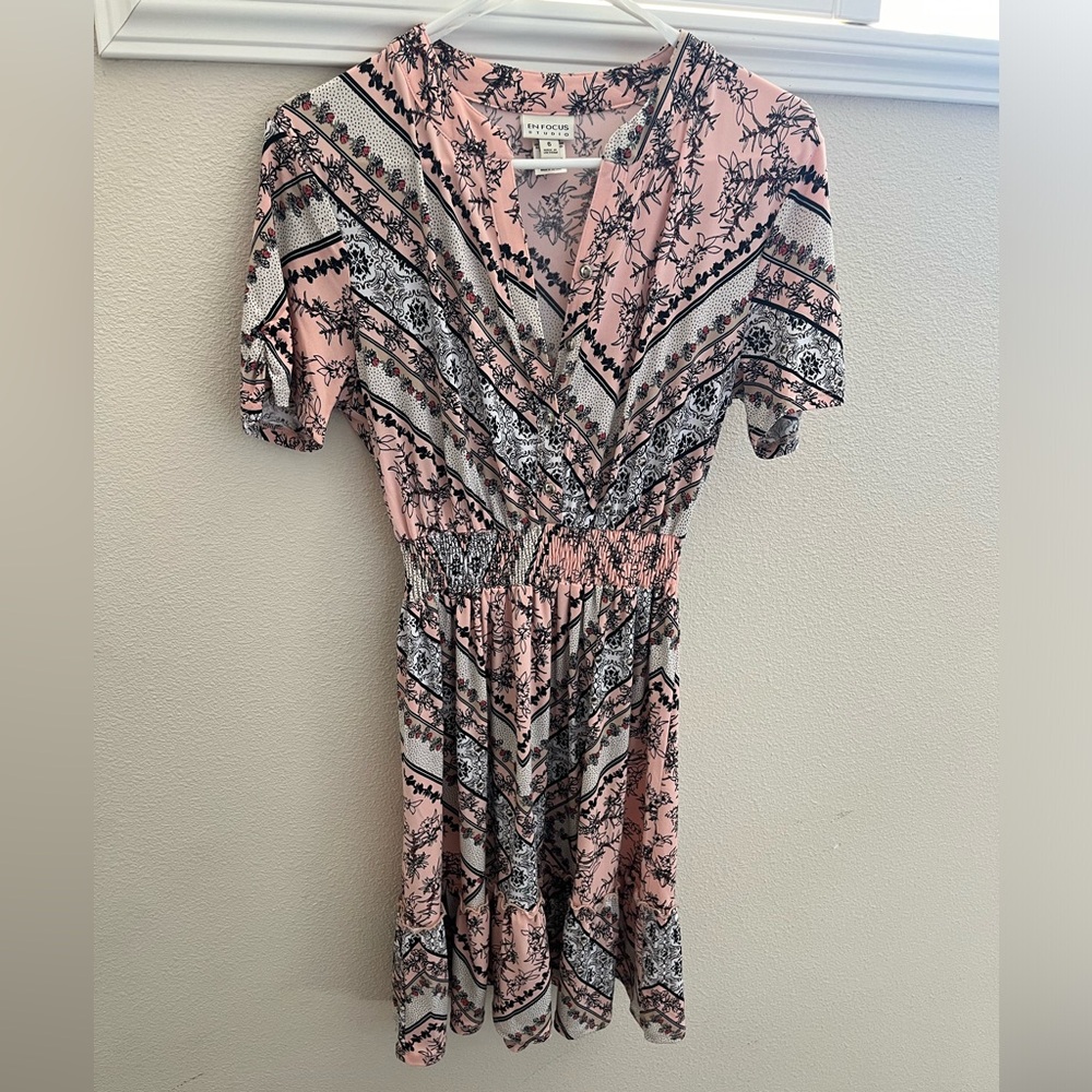 En Focus Dress
